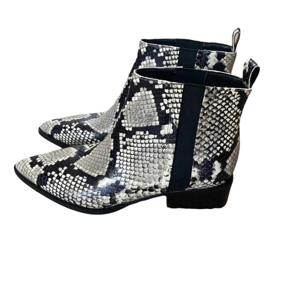 MARC FISHER Vivica Snake Print Ankle Boot Size 7